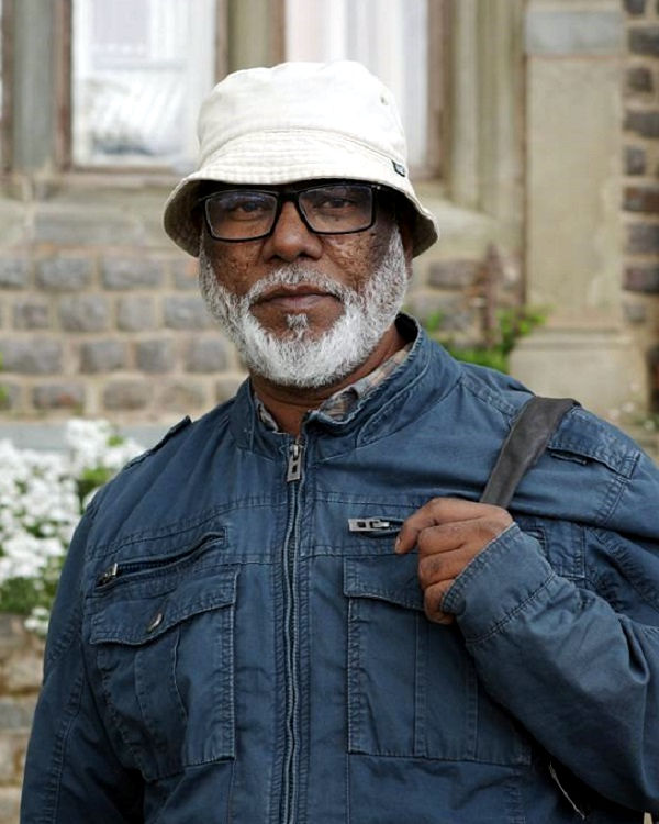 Padma Shri Sudharak Olwe